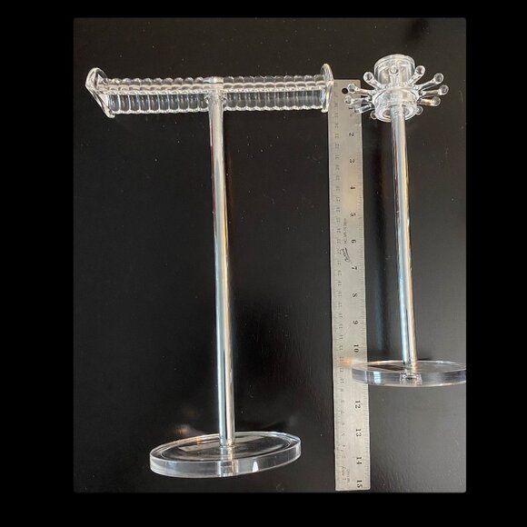 NEW Acrylic necklace displays - Picture 2 of 4